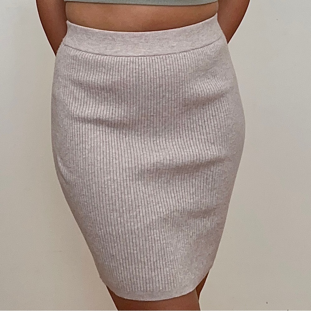 High-Waisted Knit Skirt | Size XS in Cream | Ribbed Bodycon Skirt by Aritzia